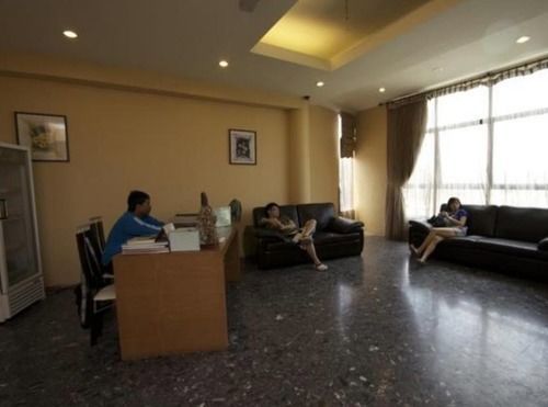 Hotel Zamburger Sg Bakap Kampong Gurun Bagian luar foto